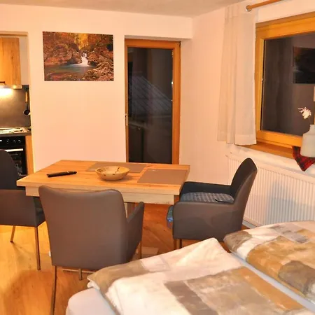 Ferienwohnung Haus Alpengluehn Hinterstein Exterior foto