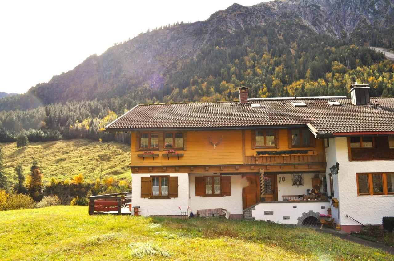 Haus Alpengluehn Apartment