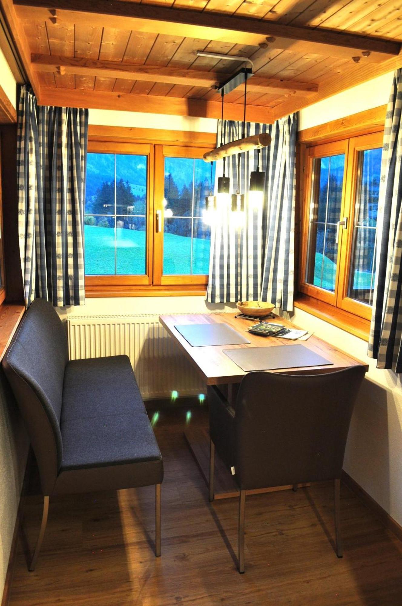 Haus Alpengluehn *